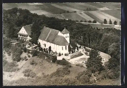 AK Staufen, die Kirche vom Flugzeug aus