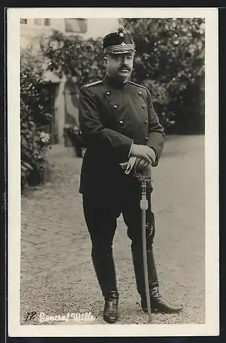 AK Schweizer General Ulrich Wille in Uniform mit Degen