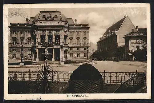 AK Bratislava, Mestské Divadlo