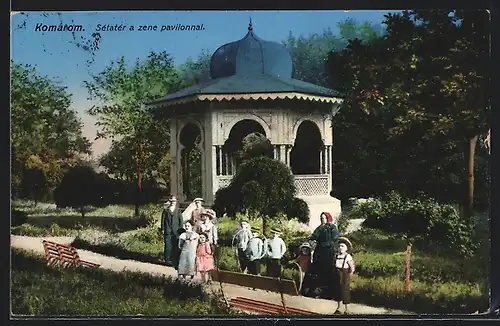 AK Komárom, Sétatér a zene pavilonnal