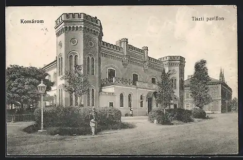 AK Komárom, Tiszti pavillon