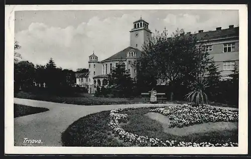 AK Trnava, Park an der Kirche