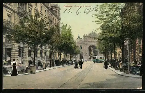 AK Zürich, Strassenpartie mit Strassenbahn