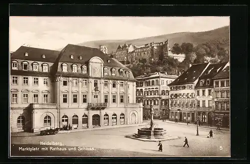 AK Heidelberg, Blick auf Marktplatz mit Rathaus u. Schloss