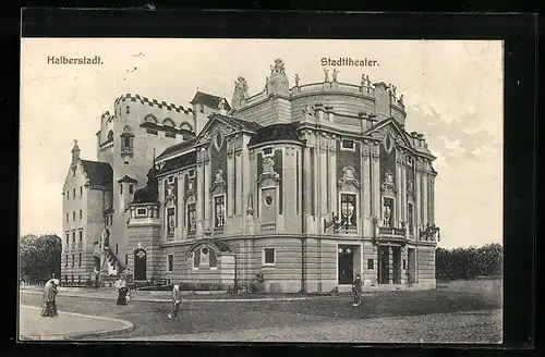 AK Halberstadt, Stadttheater mit Pferdekutsche