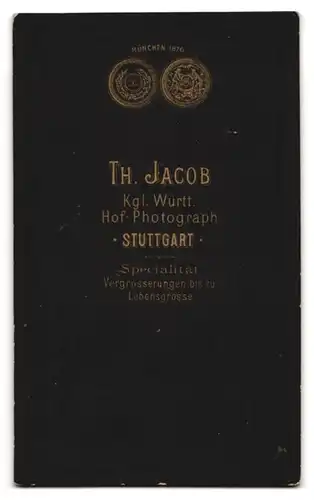 Fotografie Th. Jacob, Stuttgart, Bürgerlicher mit Vollbart und Brille