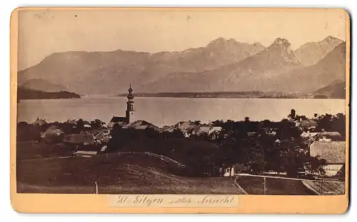 Fotografie Fz. Kohaut, Mondsee, Ansicht St. Gilgen, Blick auf den Ort von Osten aus