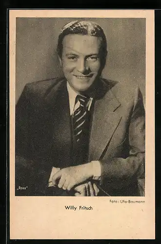 AK Schauspieler Willy Fritsch mit lächelndem Gesicht
