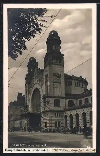 AK Prag / Praha, Wilsonovo nádrazí, Partie am Bahnhof