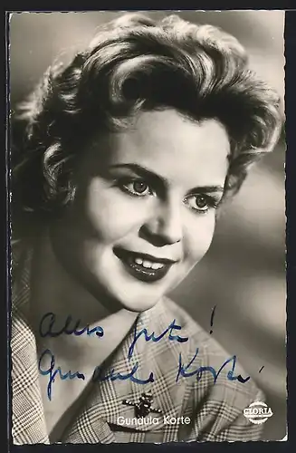 AK Schauspielerin Gundula Korte lacht, mit original Autograph