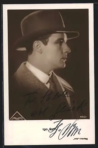 AK Schauspieler Igo Sym mit Hut, mit original Autograph