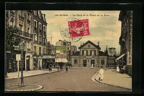 AK Les Vallées, La Gare et la Place de la Gare