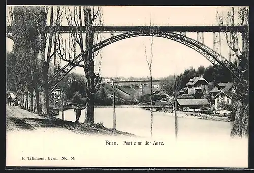 AK Bern, Partie an der Aare mit Brücke