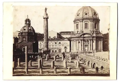 Fotografie unbekannter Fotograf, Ansicht Rom, Foro e Colonna di Traiano, Trajanssäule