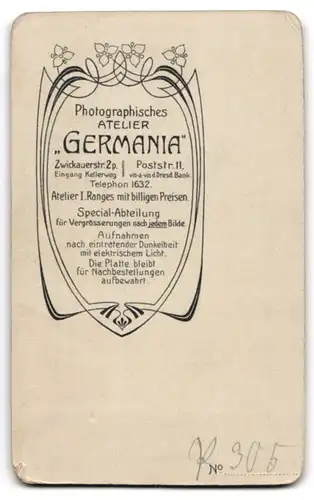 Fotografie Atelier Germania, Chemnitz, Poststr. 11, Attraktiver junger Mann mit vornehmer Haltung und Fliege