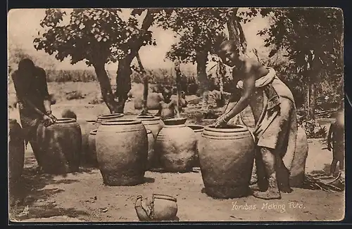 AK Lagos, Yorubas, Making pots