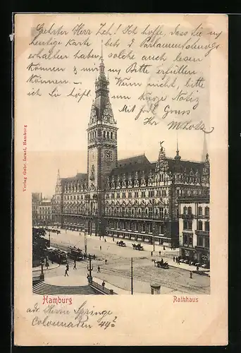 AK Hamburg, Strassenpartie vor dem Rathaus mit Strassenbahnen