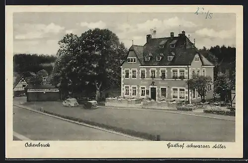 AK Ochenbruck bei Feucht, Gasthof schwarzer Adler mit Terrasse und Strasse
