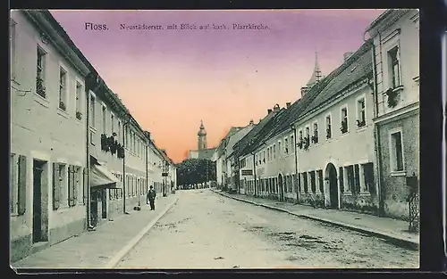 AK Floss, Neustädterstrasse mit Blick auf kath. Pfarrkirche