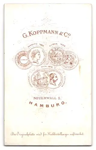 Fotografie G. Koppmann & Co., Hamburg, Neuerwall 5., Mann im Anzug mit Vollbart