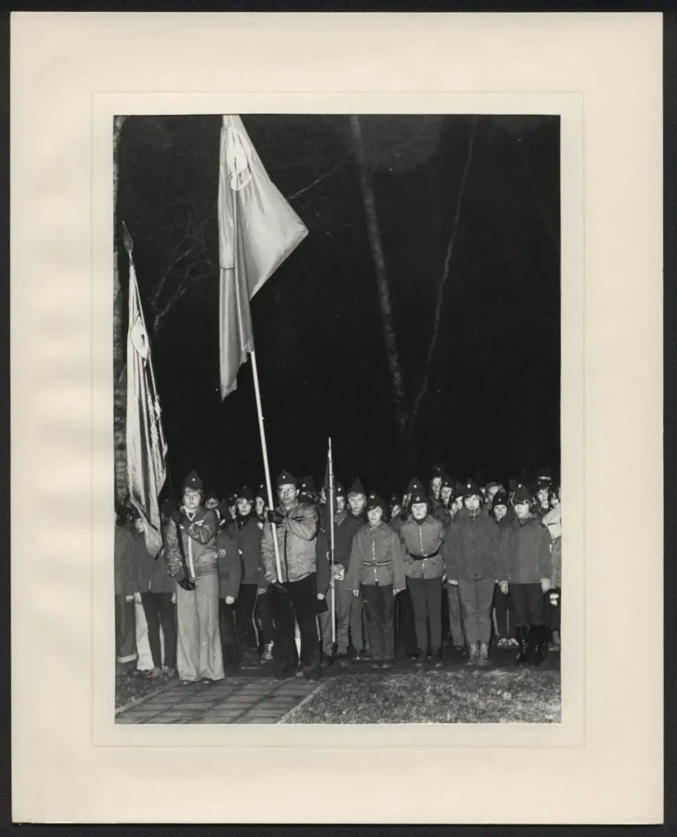 Fotoalbum mit 17 Fotografien Ansicht Werbellin, 25 Jahre Pionierlager WIlhelm Pieck, Werbellinsee 1977, Honecker, DDR 9