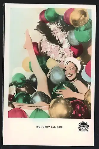 AK Schauspielerin Dorothy Lamour, lächelnd in Ballons badend