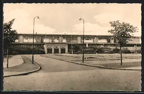 AK Güstrow /Meckl., Ansicht der Kongresshalle