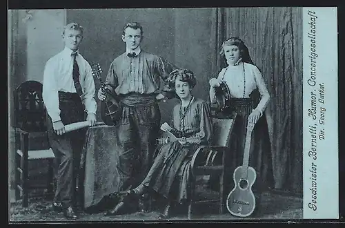 AK Geschwister Bernetti mit Gitarre und Laute