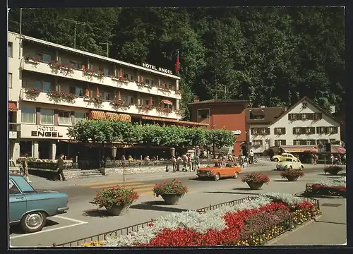 AK Vaduz, Hotel Engel mit Strasse und Anlagen