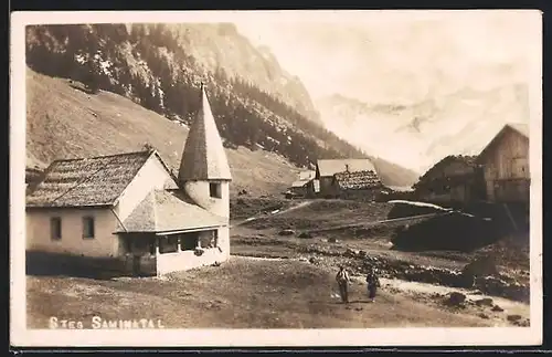 AK Steg, Zwei Dorfbewohner neben der Kirche