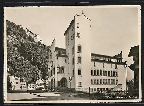 AK Vaduz, Rathaus u. Schloss