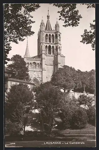 AK Lausanne, La Cathedrale