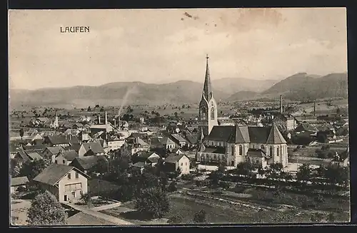 AK Laufen, Ortsansicht mit Kirche und Bergpanorama