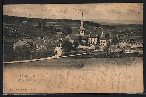 AK Köniz, Ortsansicht mit Strasse und Kirche aus der Vogelschau