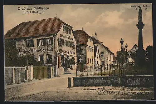 AK Nüdlingen b. Bad Kissingen, Denkmal vor dem Kolonialwarengeschäft von Ludwig Hein