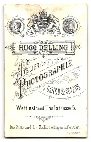 Fotografie Hogp Delling, Meissen, Wettinstr. & Thalstr. 5, Dame mit Blumenstrauss