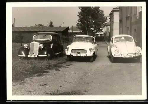 Fotografie Auto Mercedes Benz, Skoda Cabrio & Volkswagen VW Käfer um 1965