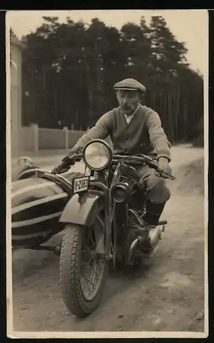 Fotografie Motorrad BMW mit Zeppelin-Seitenwagen, Kennzeichen II-21163