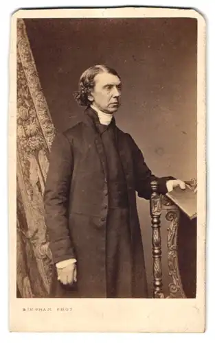 Fotografie Bingham, Paris, Portrait Archibald Campbell Tait, Bischof von London später Erzbischof von Canterbury