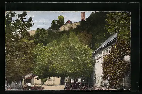 AK Neumühle /Fränk. Schw., Ortspartie mit Burg Rabenstein