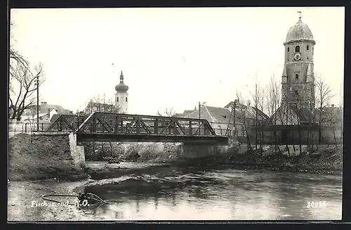 AK Fischamend, Brücke, Turm und Kirche