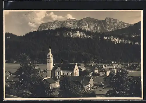 AK Bezau, Teilansicht mit Kirche und Kanisfluh