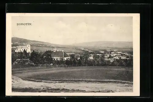 AK Borotín, Panorama mit Kirche