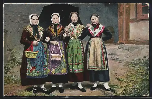 AK Junge Frauen in Odenwälder Volkstracht