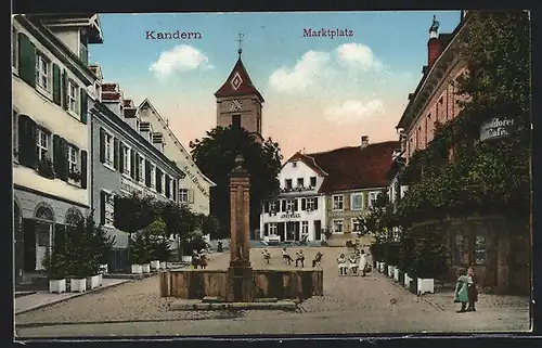 AK Kandern, Marktplatz mit Passanten