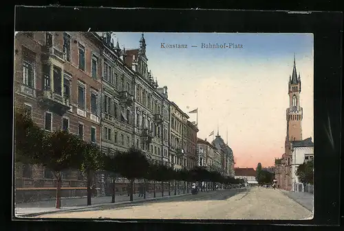 AK Konstanz, Bahnhof-Platz mit Mehrfamilienhäuser