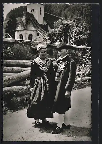 AK Schwarzwälder Paar in Seetracht