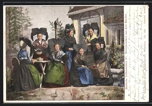 AK Breisgauerinnen aus Staufen im Garten sitzend