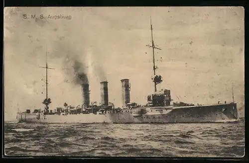 AK Kriegsschiff SMS Augsburg in voller Fahrt