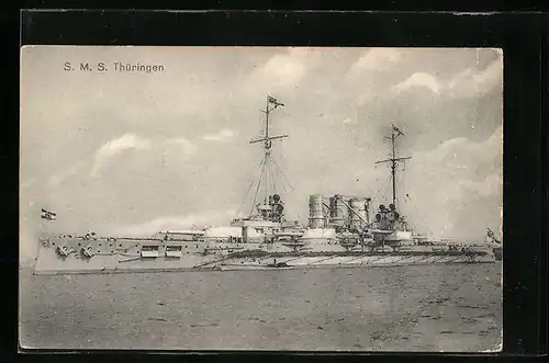 AK Kriegsschiff SMS Thüringen vor Anker liegend